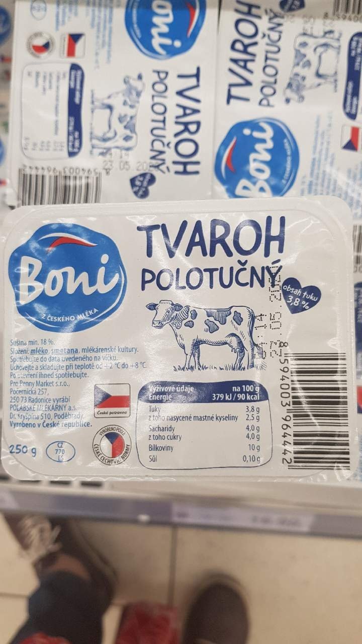 Tvaroh polotučný Boni